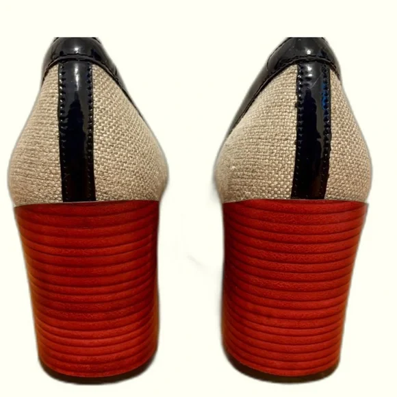 Tory Burch Beige & Black Trim Pumps with Red Block Heel - Picture 4 of 6